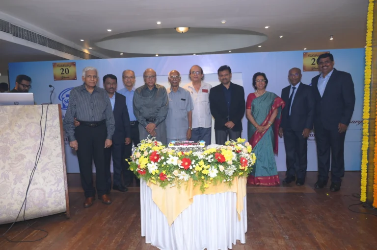On the  20th Anniversary of Suvidha the Renowned investors have done cake cutting